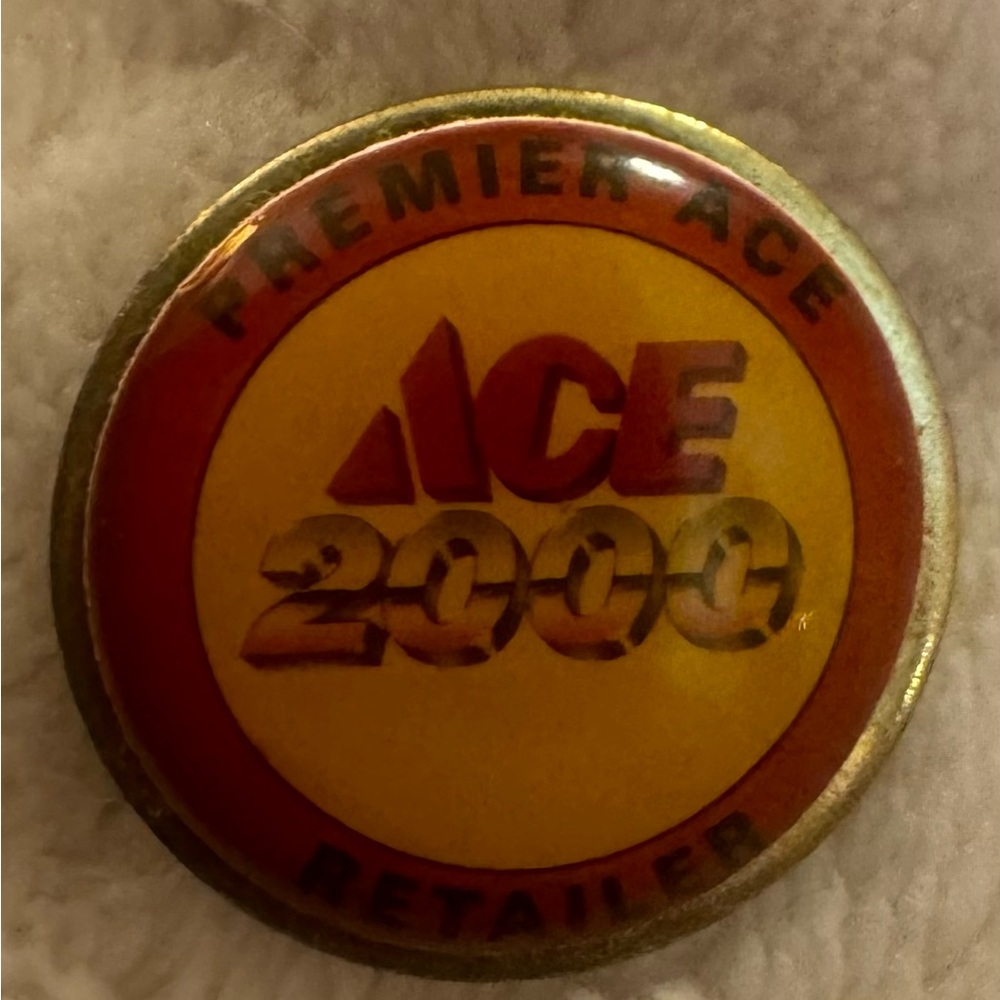Rare 2000 Ace Hardware lapel pin premier, Ace retailers 1/2” some tarnish